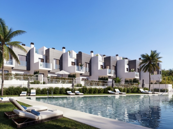 Adosadas de 3 dormitorios en Fuengirola 3 Bedroom Townhouses in Fuengirola Case cu 3 dormitoare în Fuengirola Maisons de ville de 3 chambres à Fuengirola