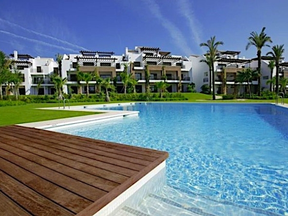 Bajo de 3 dormitorios en la Nueva Milla de Oro,Estepona 3 Bed Ground Floor in The New Golden Mile, Estepona Apartament cu 3 dormitoare in New Golden Mile, Estepona Appartement 3 chambres au New Golden Mile, Estepona