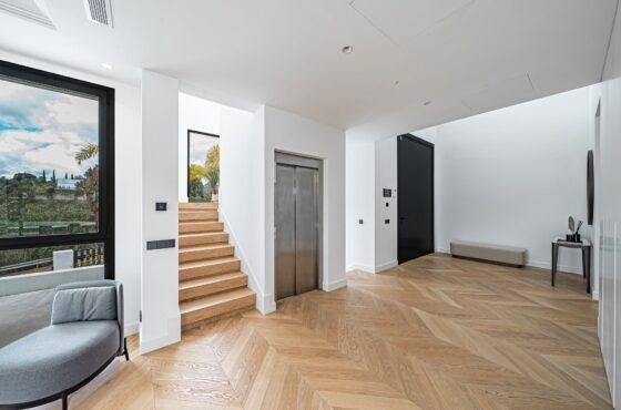 6 Bedroom Villa in Lomas de Marbella Club