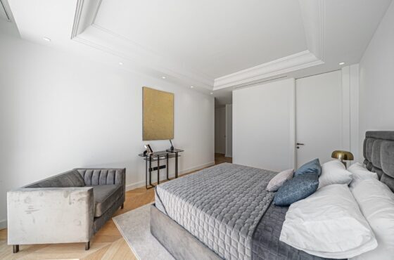 6 Bedroom Villa in Lomas de Marbella Club