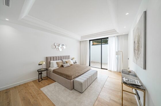 6 Bedroom Villa in Lomas de Marbella Club