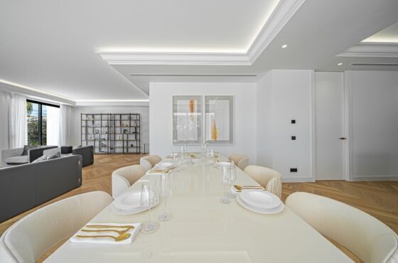 6 Bedroom Villa in Lomas de Marbella Club