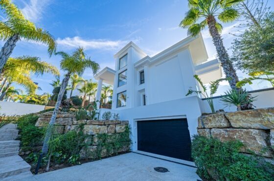 6 Bedroom Villa in Lomas de Marbella Club