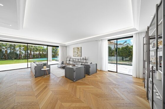 6 Bedroom Villa in Lomas de Marbella Club