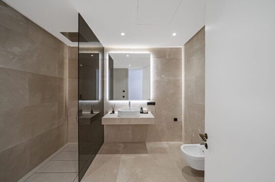 6 Bedroom Villa in Lomas de Marbella Club