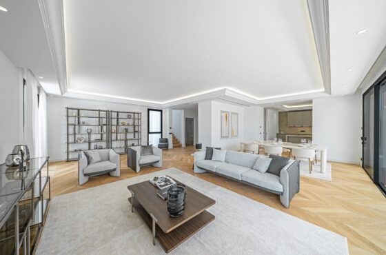 6 Bedroom Villa in Lomas de Marbella Club