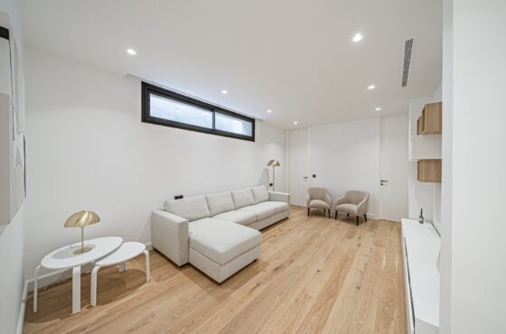 6 Bedroom Villa in Lomas de Marbella Club