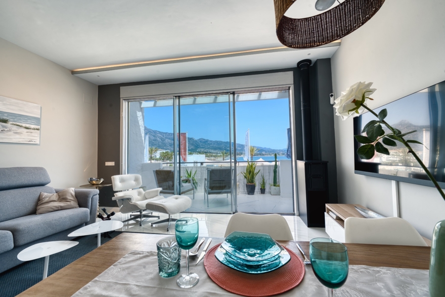 Exclusive 2-Bedroom Apartment in Puerto Banús