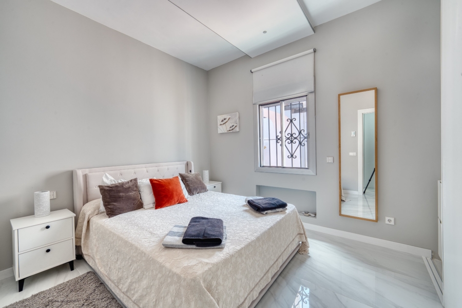 Exclusive 2-Bedroom Apartment in Puerto Banús