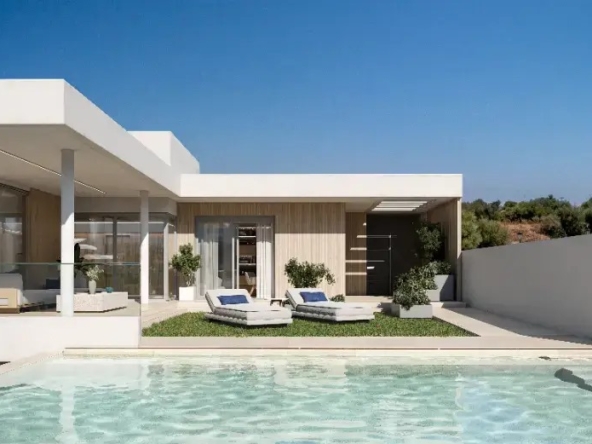4 Bedroom Villas in La Gaspara, Estepona