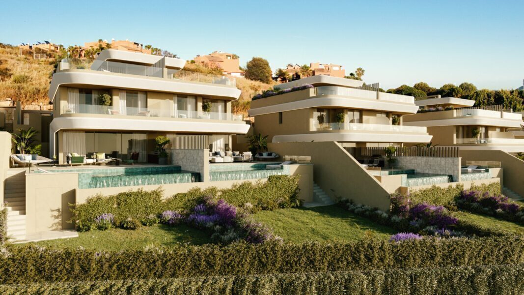3 Bedroom semi-detached villas in Estepona