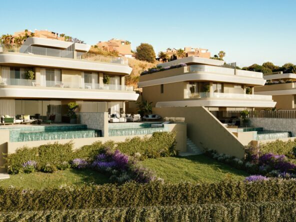 3 Bedroom semi-detached villas in Estepona