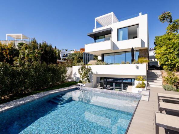 4 Bedroom villa in El Campanario