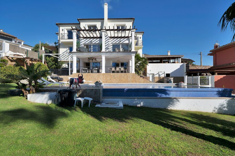 5 Bedroom Villa in Benalmádena