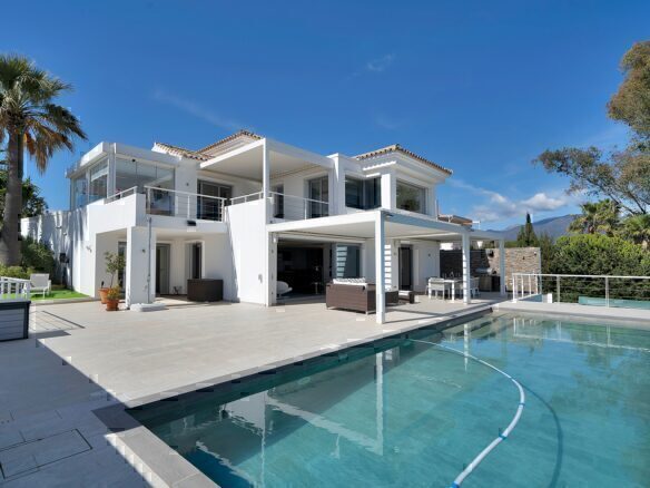 4 Bedroom Villa in Las Lomas de Nueva Andalucía