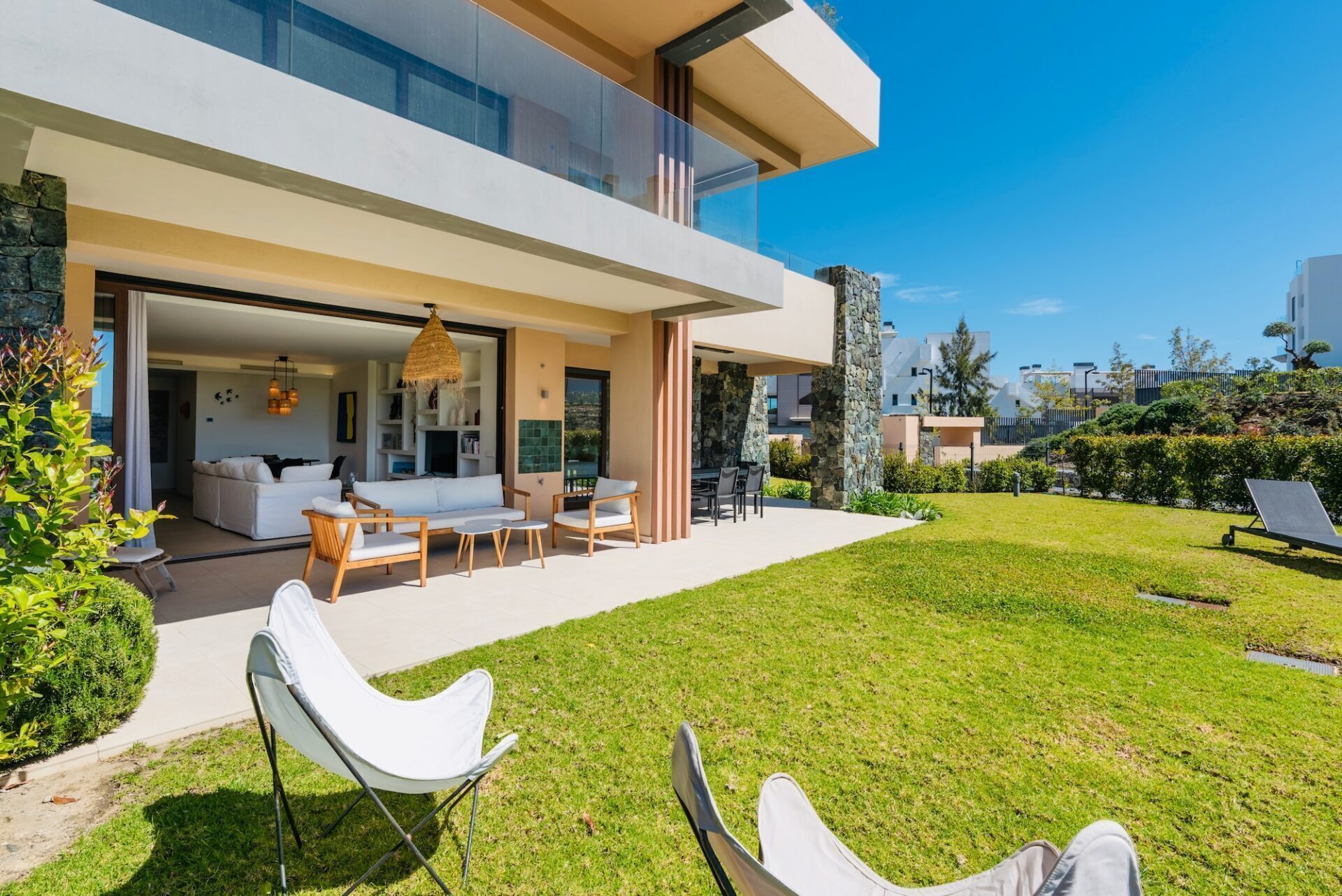 3 Bedroom Ground Floor in Benahavís