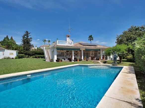 4 Bedroom Villa in El Pilar, El Paraiso