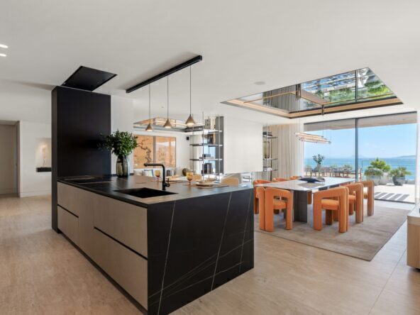 4 Bedroom luxury residence in Estepona