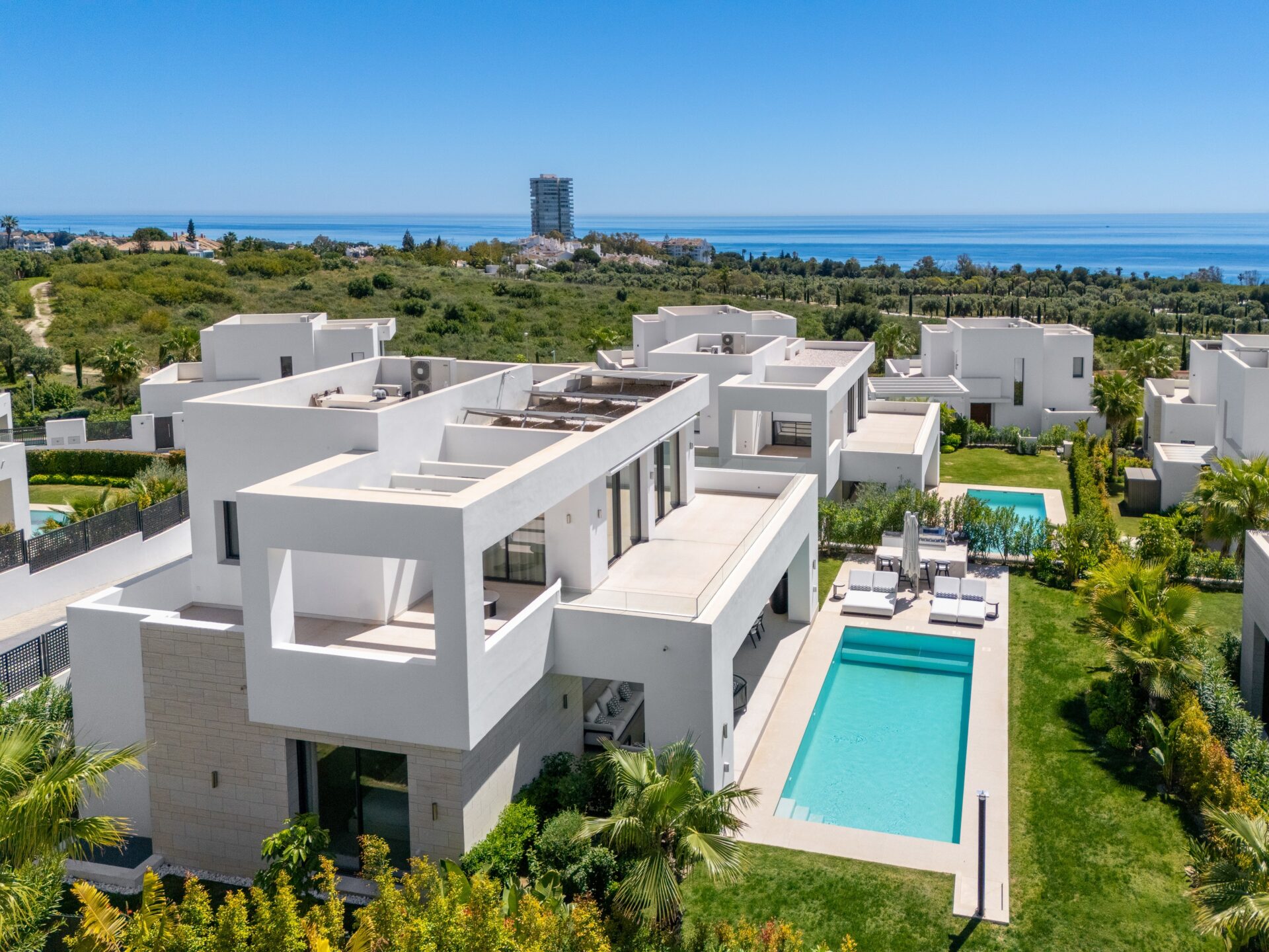 5 Bedroom Luxury Villa in La Finca de Marbella